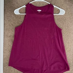 Old navy maroon tank top